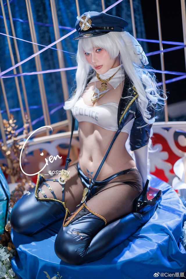 信濃（同人衣装）『アズールレーン』／Cien恩恩（Twitter：@Cien_jiangsien、Weibo：Cien恩恩）