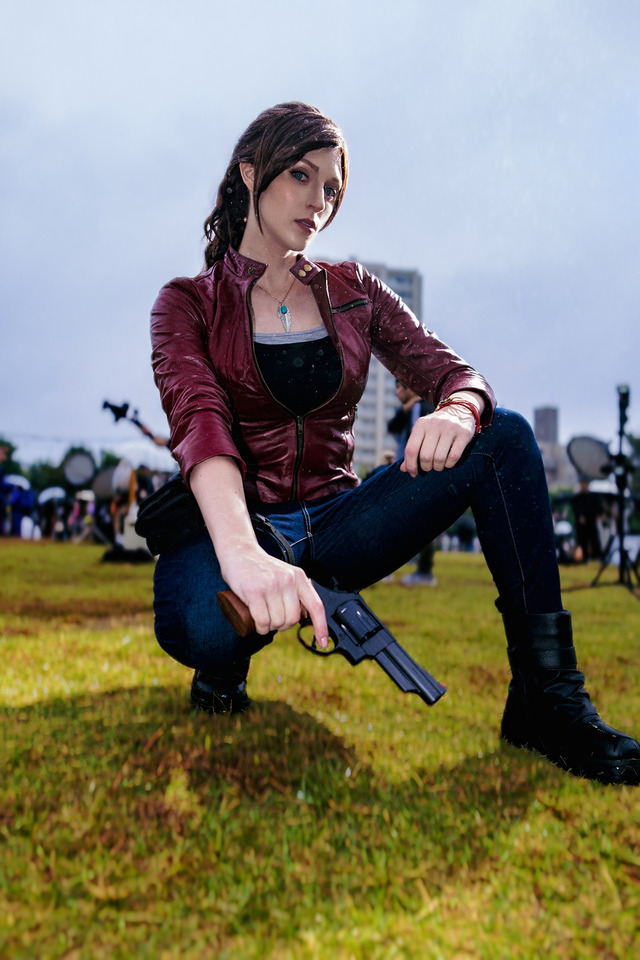 クレア・レッドフィールド『バイオハザードRE:2』／アリエル（X：@ari_x_el）