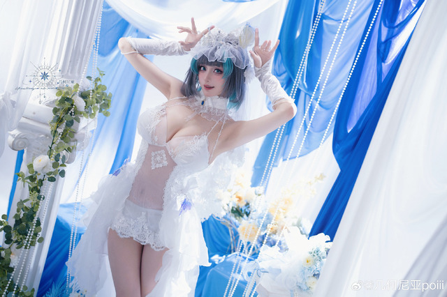 チェシャー『アズールレーン』／几何尼亞 poii（Weibo：几何尼亞 poii）