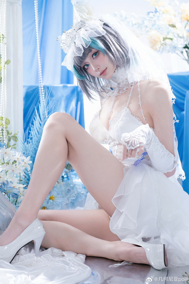 チェシャー『アズールレーン』／几何尼亞 poii（Weibo：几何尼亞 poii）