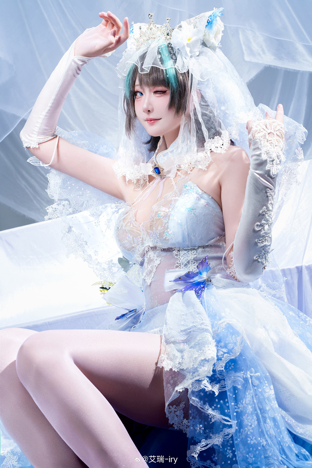 チェシャー『アズールレーン』／艾瑞-iry（Weibo：艾瑞-iry）
