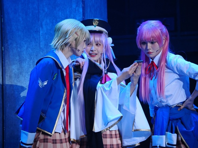 舞台「ヘブンバーンズレッド」ゲネプロレポート─「第31A部隊」が現実の“舞台”に立つ。ゲームでは決して見られない舞台版ならではの魅力に惹き込まれる！