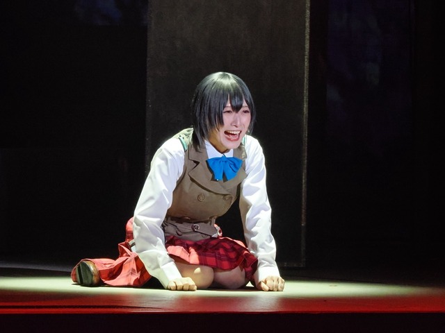 舞台「ヘブンバーンズレッド」ゲネプロレポート─「第31A部隊」が現実の“舞台”に立つ。ゲームでは決して見られない舞台版ならではの魅力に惹き込まれる！