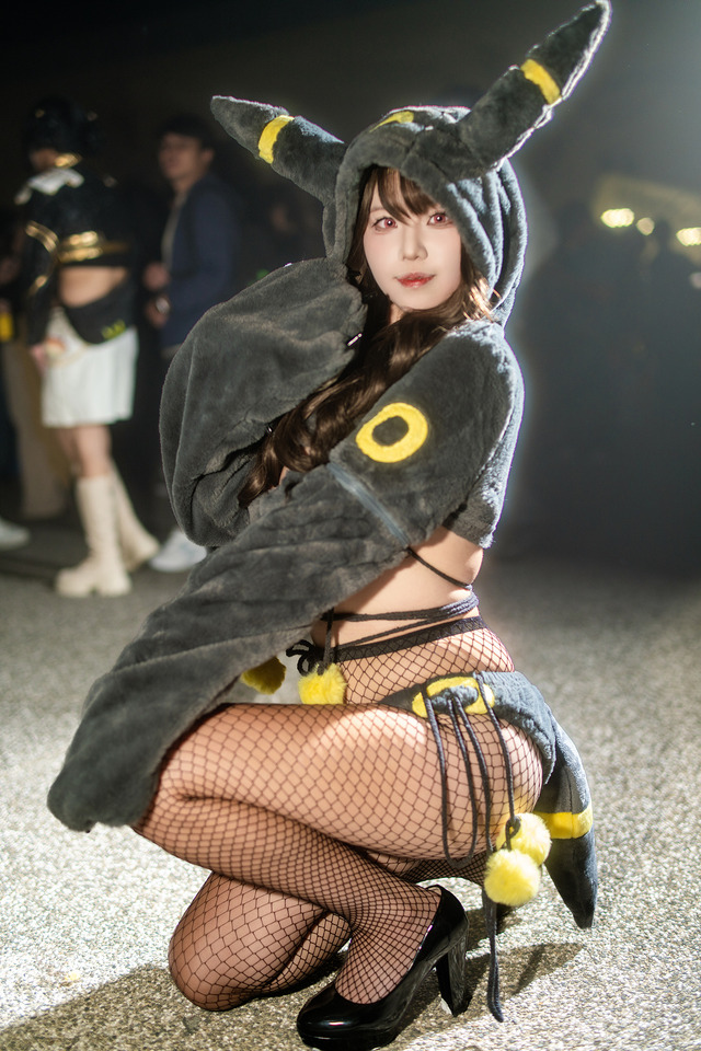 ブラッキー（擬人化）『ポケットモンスター』／肉醬（Instagram：yuku_328）【台湾】