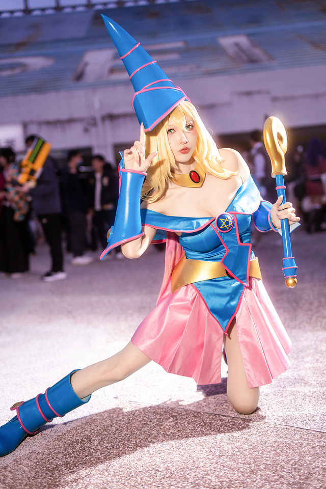 ブラック・マジシャン・ガール「遊☆戯☆王」／餓小璇miu－璇哥（（Instagram：miu.cosplayer、X：@smilecutty）【台湾】