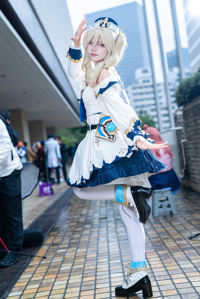 バーバラ『原神』／くれはくく（X：@kuku_81cos）