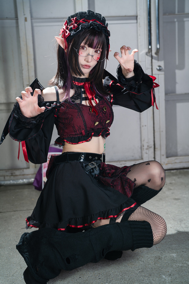 創作サキュバス／ななぴんく（X：@nanapink_japan）