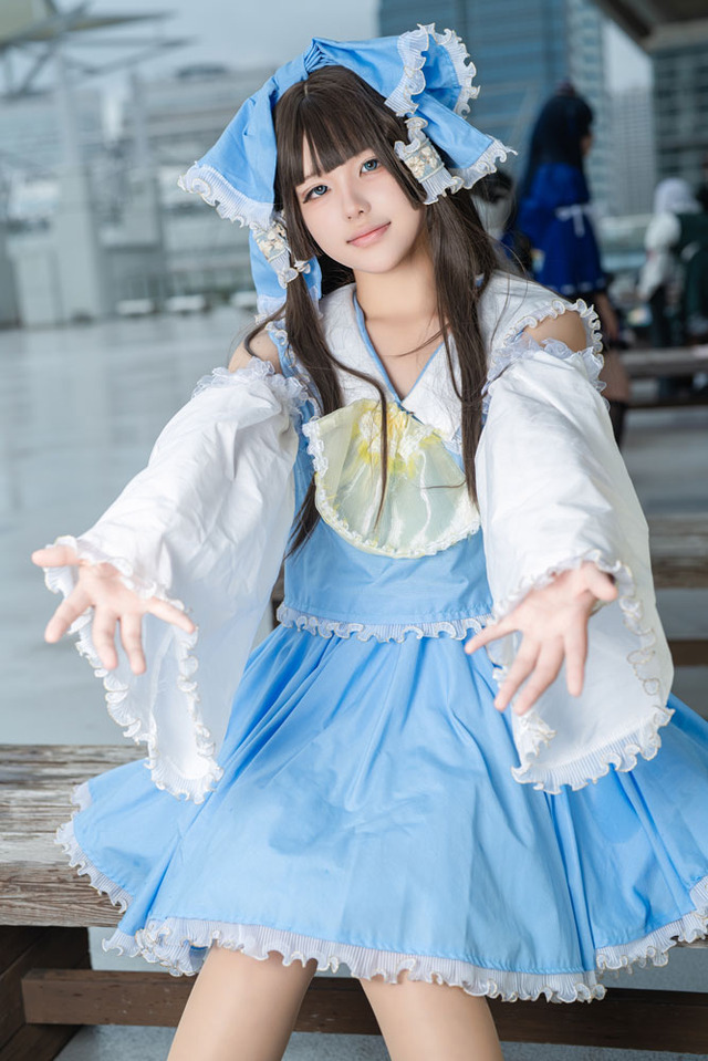 博麗霊夢／かぼちゃに（X：@kabo_c_）