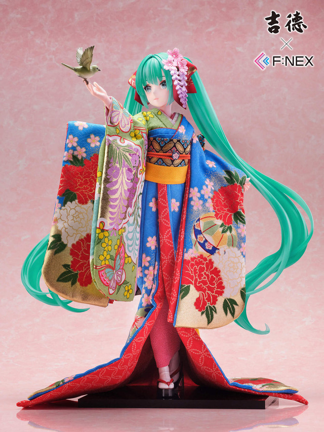 お値段約20万円の「初音ミク」日本人形フィギュアが可憐で美しい…！イラストレーター・藤ちょこ氏による描き下ろしイラストをもと立体化