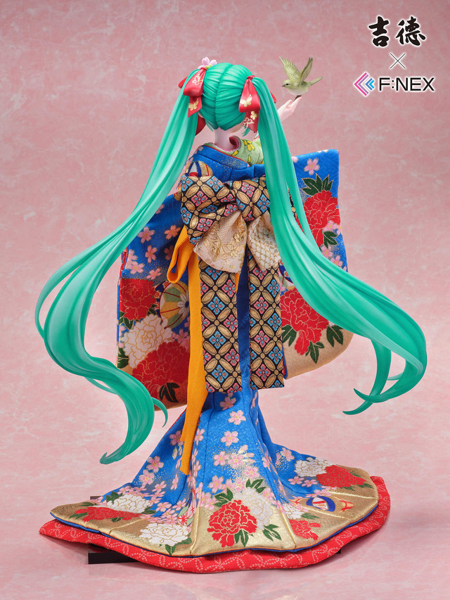 お値段約20万円の「初音ミク」日本人形フィギュアが可憐で美しい…！イラストレーター・藤ちょこ氏による描き下ろしイラストをもと立体化