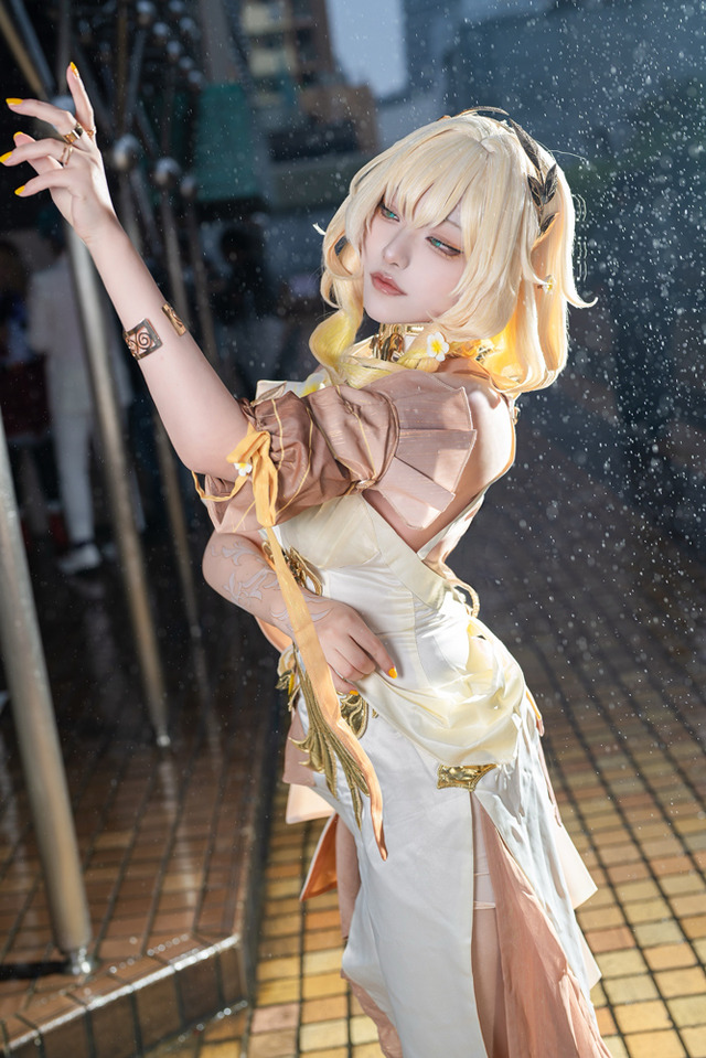 アグライア『崩壊:スターレイル』／おかち（X：@okachicos）