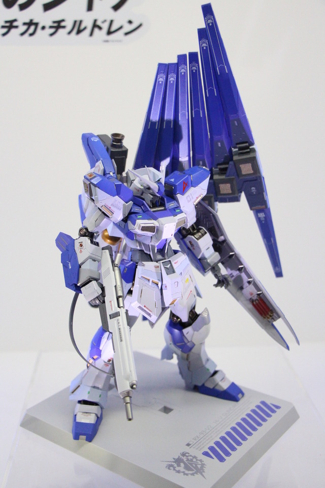 「Hi-νガンダム」がMETAL BUILDに再臨！ファンネルの背負い方がνガンダムを思わせる“2026（仮）Ver.”として商品化