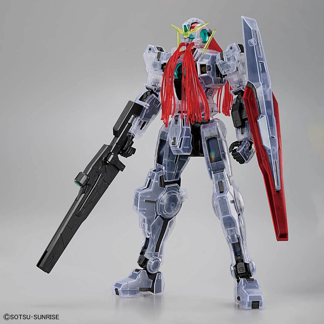 「MG 1/100 ガンダムヴァーチェ」が限定クリアカラーに！最大の特徴でもあるガンダムナドレへの換装を実現