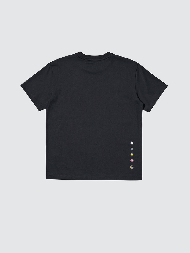 『たまごっち』×「ユニクロ」UTコラボが12月19日発売！ 初代リスペクトの限定『たまごっち』デバイスも