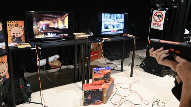 家庭用ガンコンSTGが情熱と技術によって現代モニター対応へ！「G'AIM'E」で遊ぶ、蘇りし『タイムクライシス』プレイレポ【ジョーシンゲームフェス】