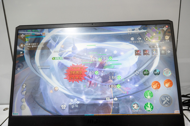 【もはや遊園地】『パルワールドモバイル』に韓国ゲーマーが大熱狂！ 釜山ゲームショウ「G-STAR 2025」現地からKRAFTON、GRAVITYのブースレポートをお届け