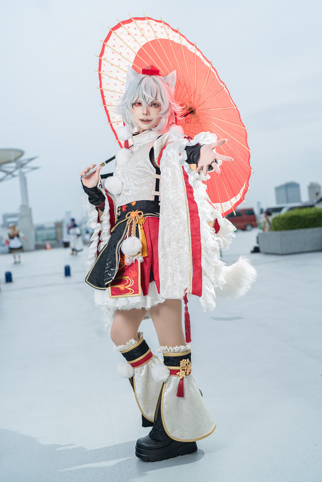 犬走椛／あんころもっち（X：@Motti_cos）