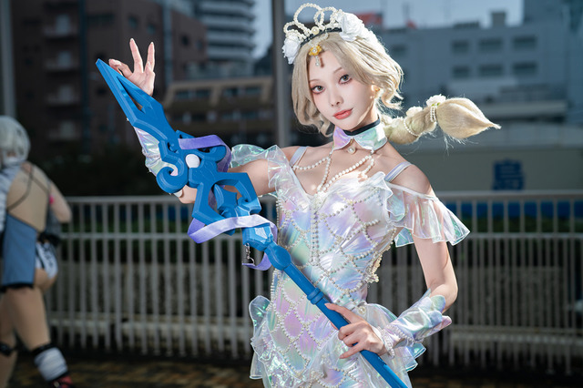 グレイス『第五人格』／えくぼ（X：@peko_ekubo）