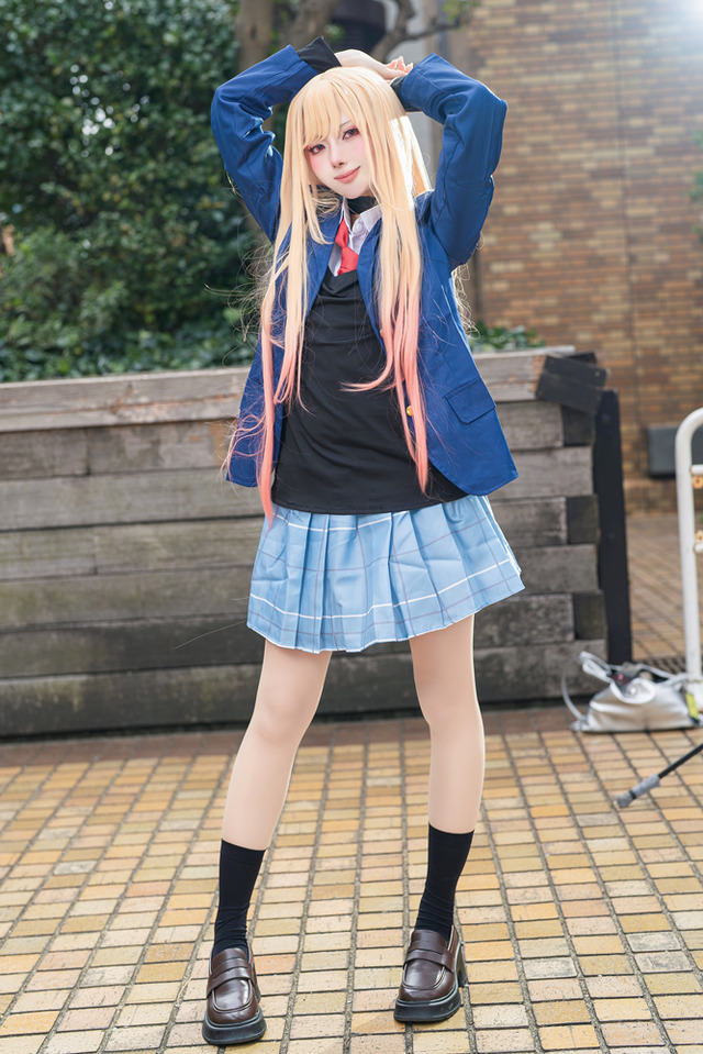 喜多川海夢「その着せ替え人形は恋をする」／百瀬ｻｸ（X：@ouran_sakura__）