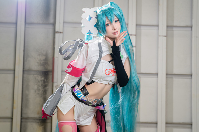 初音ミク／ななぴんく（X：@nanapink_japan）