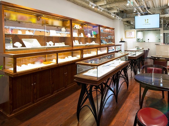 シルバー製のオトモアイルーが豪華…！『モンハンワイルズ』300体限定で予約受付中―ルアーやどんぐりのパーツは揺れるこだわり