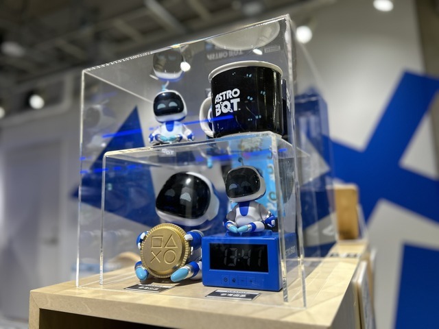 プレステ30年の歴史を“実質”リミナルスペースで体験する意味とは。PS5発売5周年を祝う「PLAY IN GINZA」に行ってきた