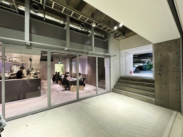 プレステ30年の歴史を“実質”リミナルスペースで体験する意味とは。PS5発売5周年を祝う「PLAY IN GINZA」に行ってきた