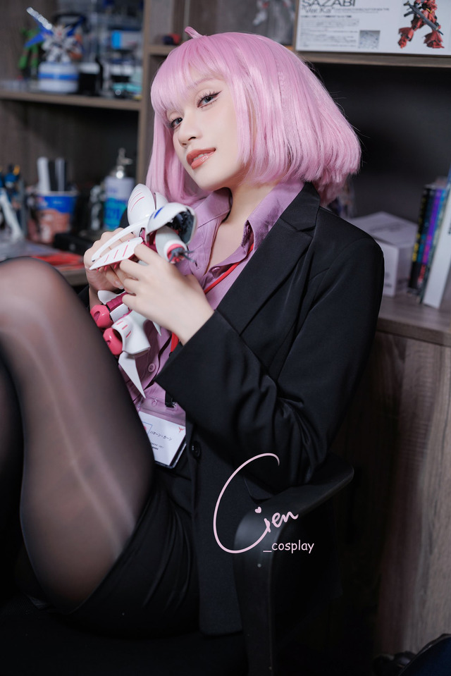 ハマーン・カーン「アラサーolハマーン様」／Cien恩恩（X：@Cien_jiangsien、Weibo：Cien恩恩）