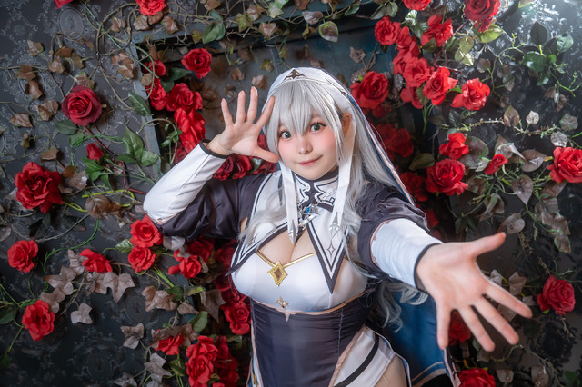 白銀ノエル／いを。（X：@iwo_cos）