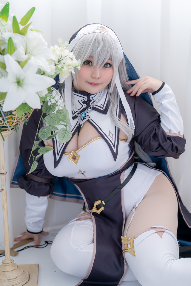 白銀ノエル／いを。（X：@iwo_cos）