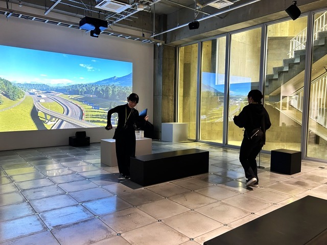 プレステ30年の歴史を“実質”リミナルスペースで体験する意味とは。PS5発売5周年を祝う「PLAY IN GINZA」に行ってきた