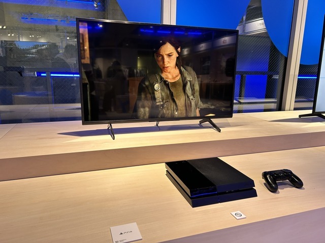 プレステ30年の歴史を“実質”リミナルスペースで体験する意味とは。PS5発売5周年を祝う「PLAY IN GINZA」に行ってきた