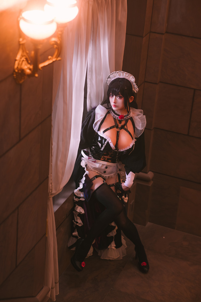 ミハラ：ボンディングチェーン『勝利の女神：NIKKE』／はる（X：@harushiki55）、撮影：まさ（X：@papio3821）