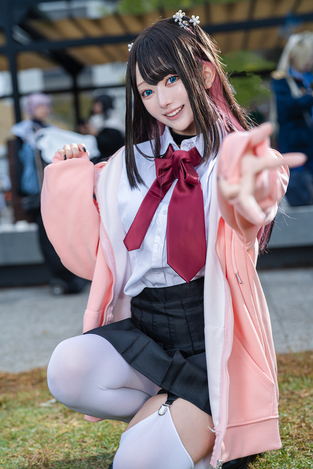 花芽なずな「ぶいすぽっ!」／朝香 ナホ（X：@nahohon_）