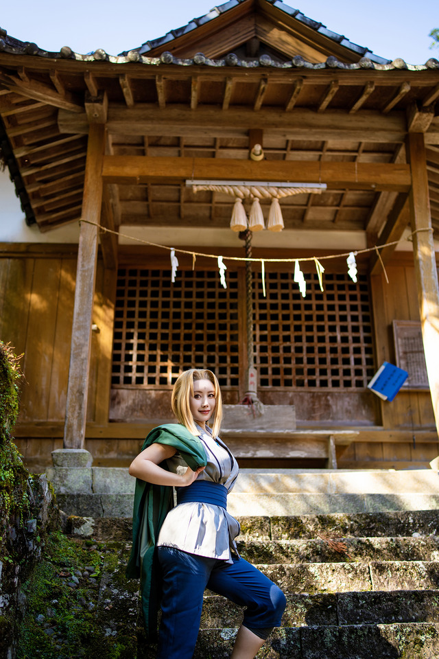 綱手「NARUTO -ナルト-」／鳥海かう（X：@kau_toriumi）