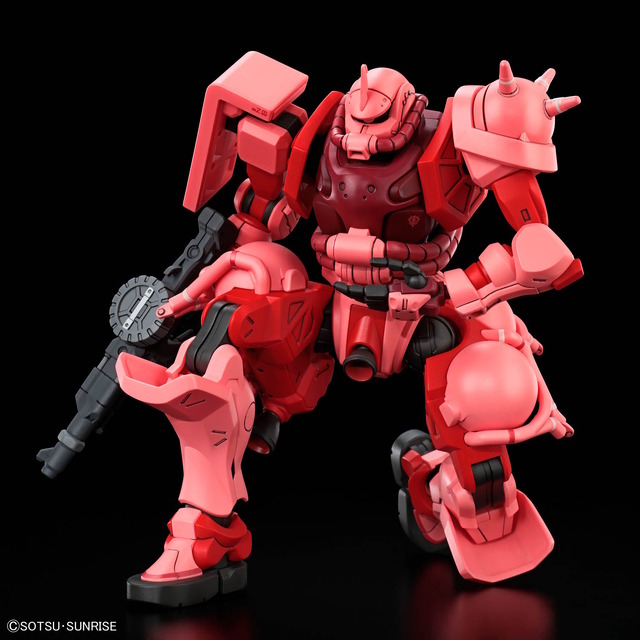 新作ガンプラ「HG シャア専用ザク(GQ)」の新たな商品画像お披露目！白いガンダムに譲った「シャアキック」のポーズも決まる