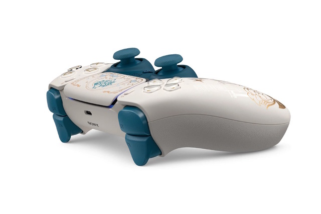 PS5純正コントローラー・DualSenseに『原神』コラボモデル登場！旅人のモチーフアイコンや、裏面にはパイモンも