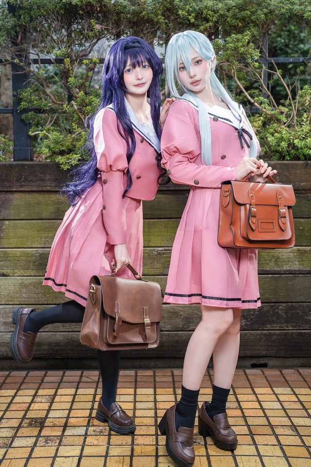 「薫る花は凛と咲く」和栗薫子／すずら（X：@suzuran_ro）、保科昴／月海つくね（X：@XaiabP）