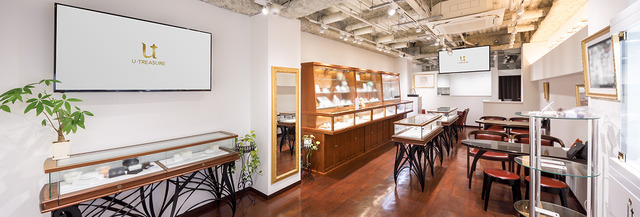 お値段約200万の「黒ひげ危機一髪」！50周年記念として“純金”ミニチュア化