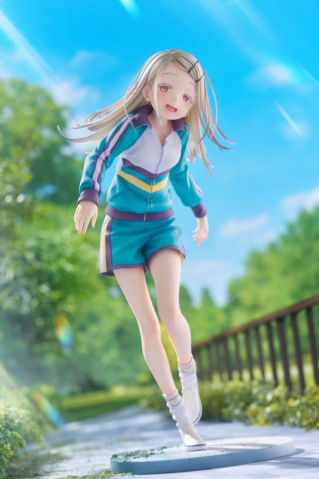 細く華奢な足で今にも倒れそうなのに、“にへら～”とした笑顔！『学マス』レッスンウェア姿の「篠澤 広」完全受注生産限定フィギュアが予約開始