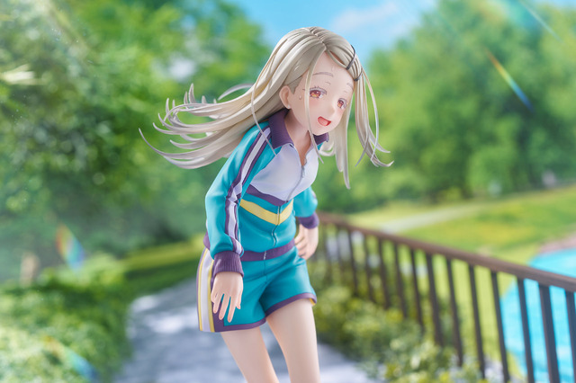 細く華奢な足で今にも倒れそうなのに、“にへら～”とした笑顔！『学マス』レッスンウェア姿の「篠澤 広」完全受注生産限定フィギュアが予約開始