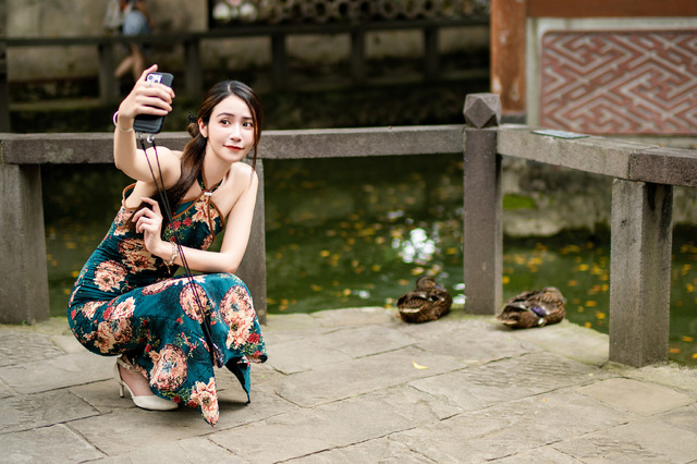 モデル：伊登/Idun（Instagram（日常）：yuiyui331、Instagram（コスプレ）：yuiyui331_cos）