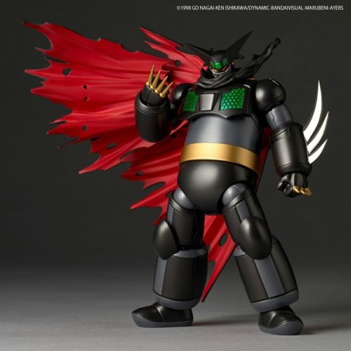 漆黒のマントで様々なスタイルを演出！OVA版「ブラックゲッター」が可動フィギュア化ー左右非対称のワイルドな武装など豊富なオプション