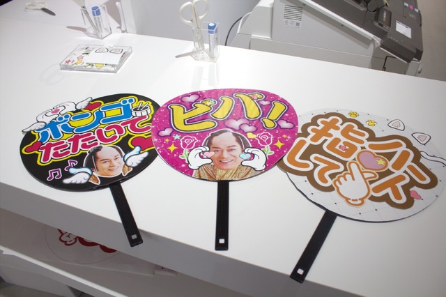 ファミマがゲーセン化!? ファミリーマートが掲げる新テーマ「あそべるコンビニ」とは？『原神』『呪術廻戦』コラボ商品の先行公開もされた「ファミフェス2025」レポート