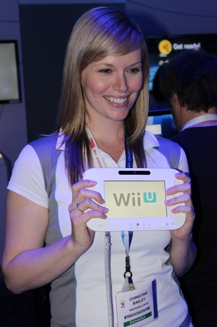 【E3 2011】Wii Uを持つと更に美しく・・・美人コンパニオン写真集(番外編Vol.2)