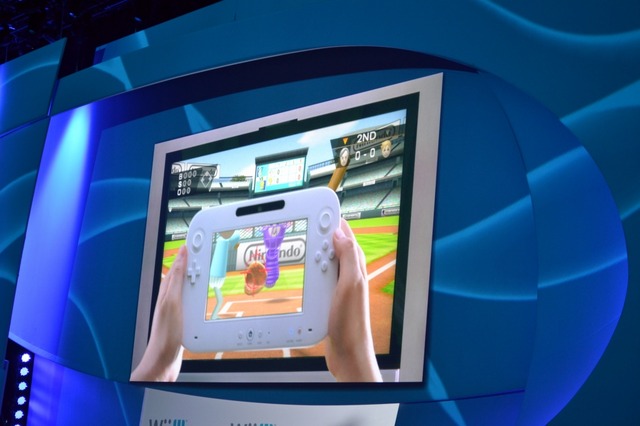テレビ画面とコントローラー画面の両方を使って野球ゲーム