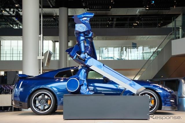 【夏休み】『超速変形ジャイロゼッター』横浜・日産本社に「GT-R ロボ」展示