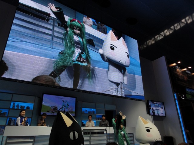 【TGS 2012】ミクとトロクロぽっぴっぽー！『初音ミク-Project DIVA- f』が『みんなといっしょ』とコラボ