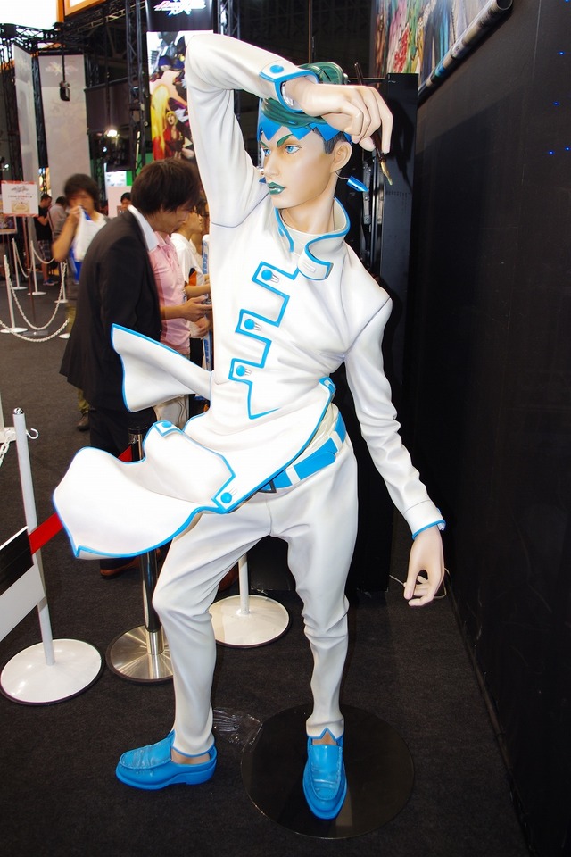 【TGS 2012】あ…ありのまま 今 起こった事を話すぜ！岸辺露伴等身大フィギュア撮影中にサプライズ