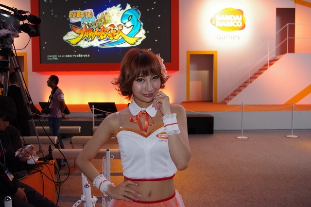 【TGS 2012】ハンコックの「メロメロ甘風」で思わず石化・・・バンナムブースの美人コンパニオンをフォトレポート